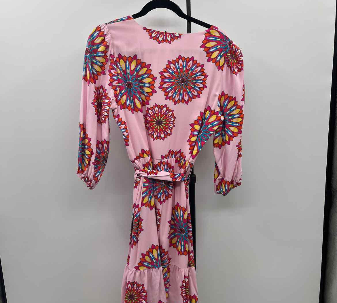 gibsonlook Women's Size 6 Pink Mandala Dress