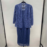 SLNY Women's Size 8 Blue Lace Gown/Evening Wear