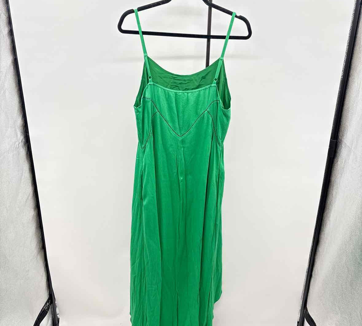 Sundance Women's Size 14 Green cutouts Dress