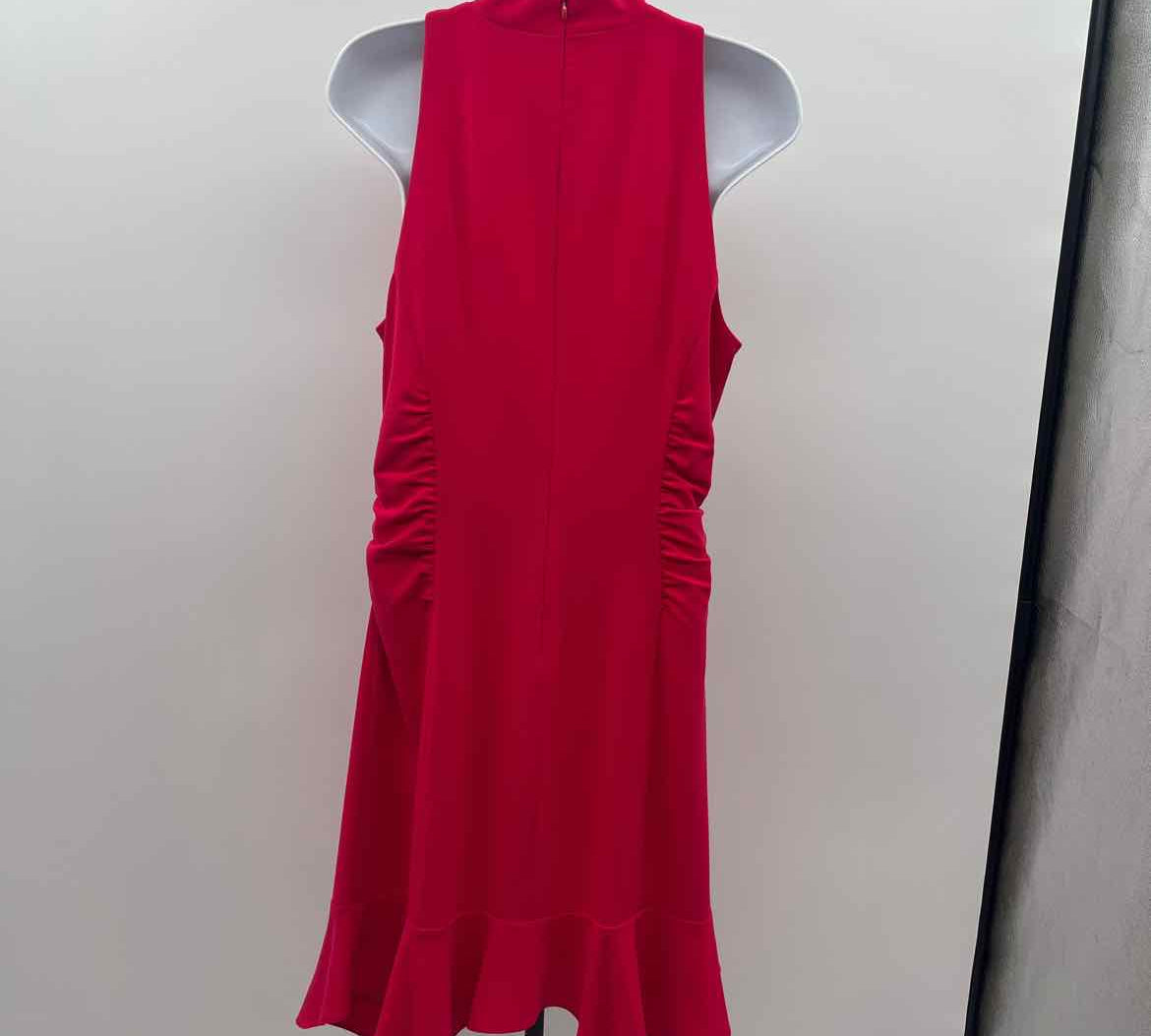 Halston Women's Size 10 Fuschia Solid Dress
