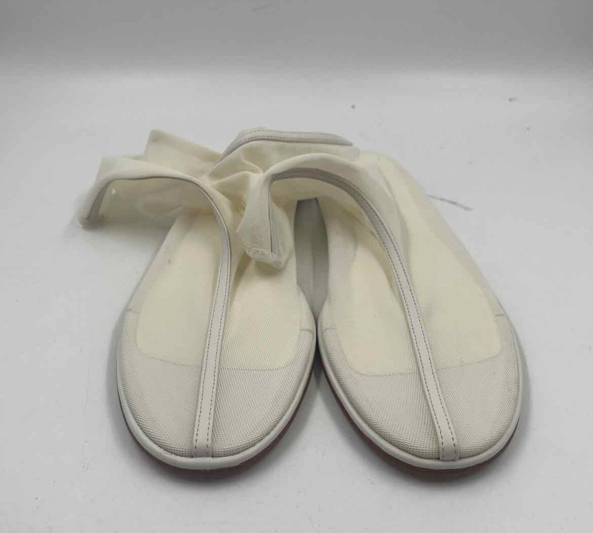 MNG Women's Shoe Size 8 Ivory Solid Boots