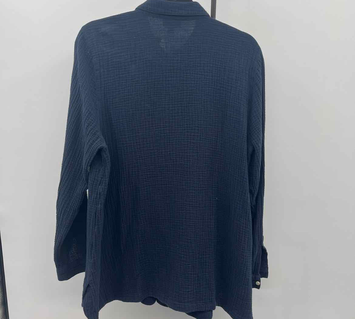 JJill Women's Size L Navy Textured Long Sleeve Shirt