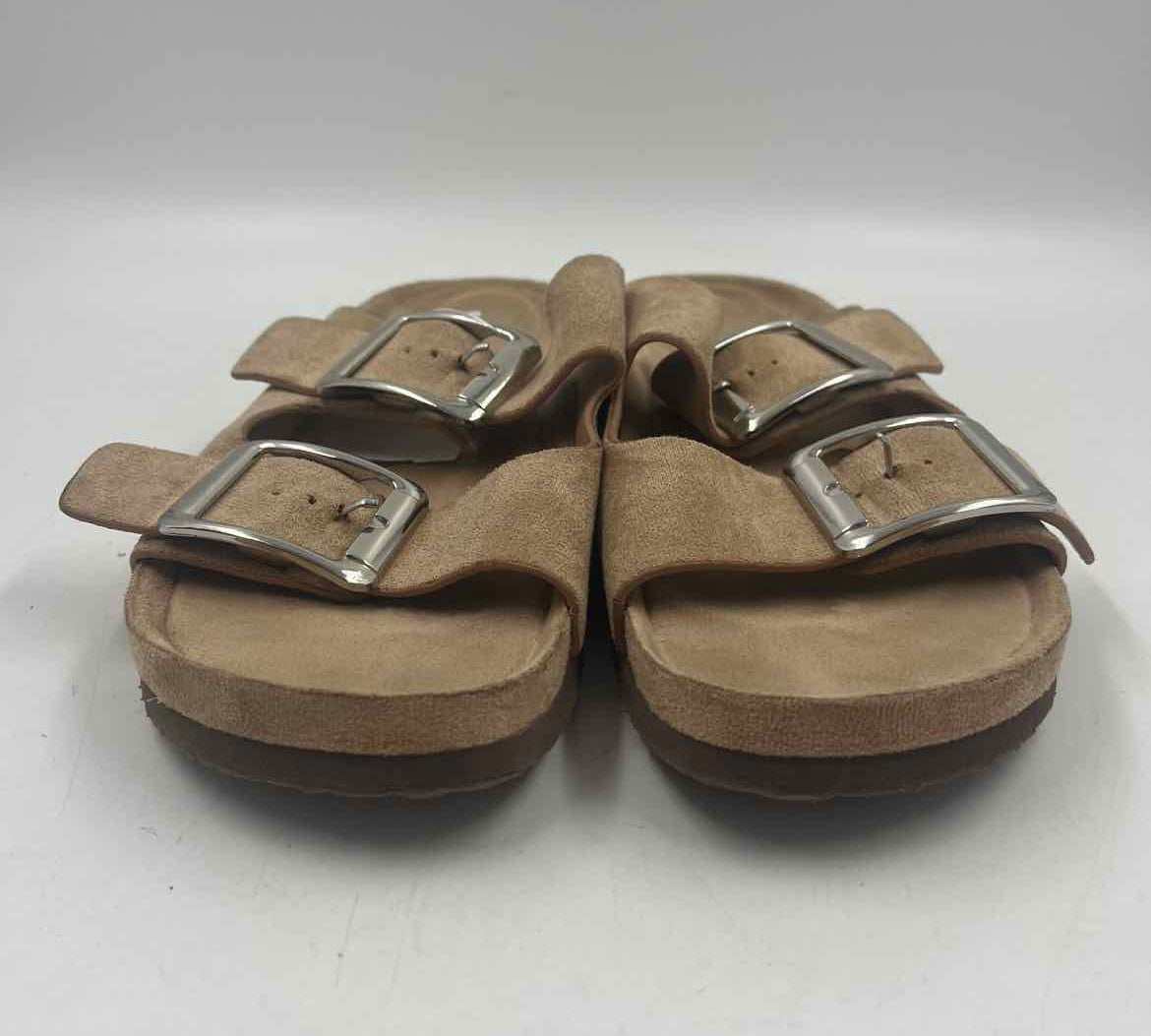 Madden Girl Women's Shoe Size 7 Beige Solid Sandals