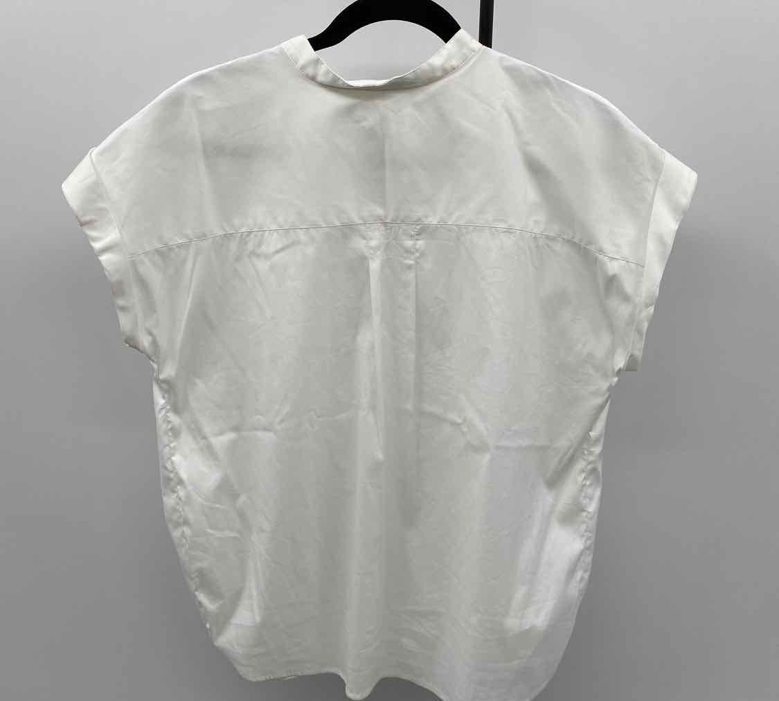 Chico's Women's Size M White Solid Short Sleeve Shirt