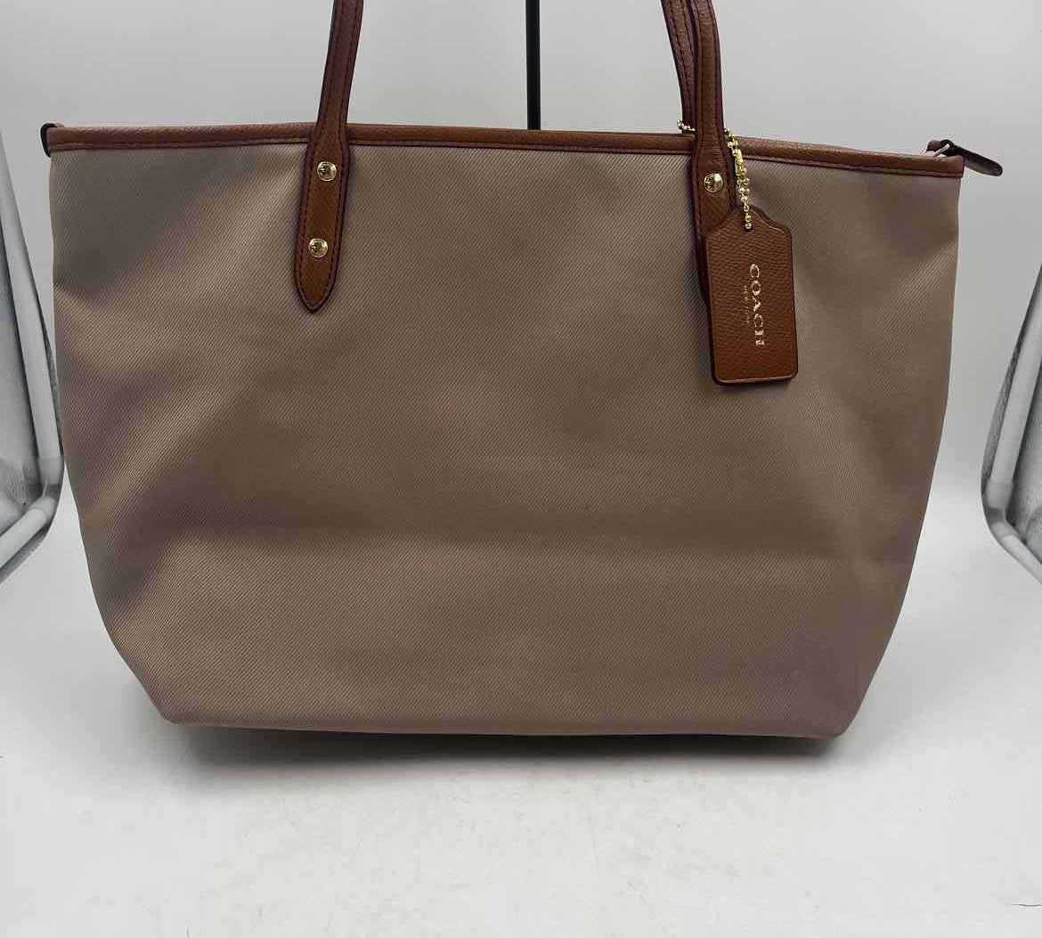 Coach Women's Khaki Luxe Solid Purse