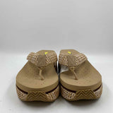 Volatile Women's Shoe Size 7 Beige Woven Sandals