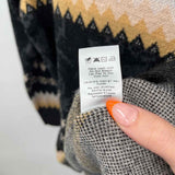 Icelandic Design Women's Size L Black Fair Isle Sweater