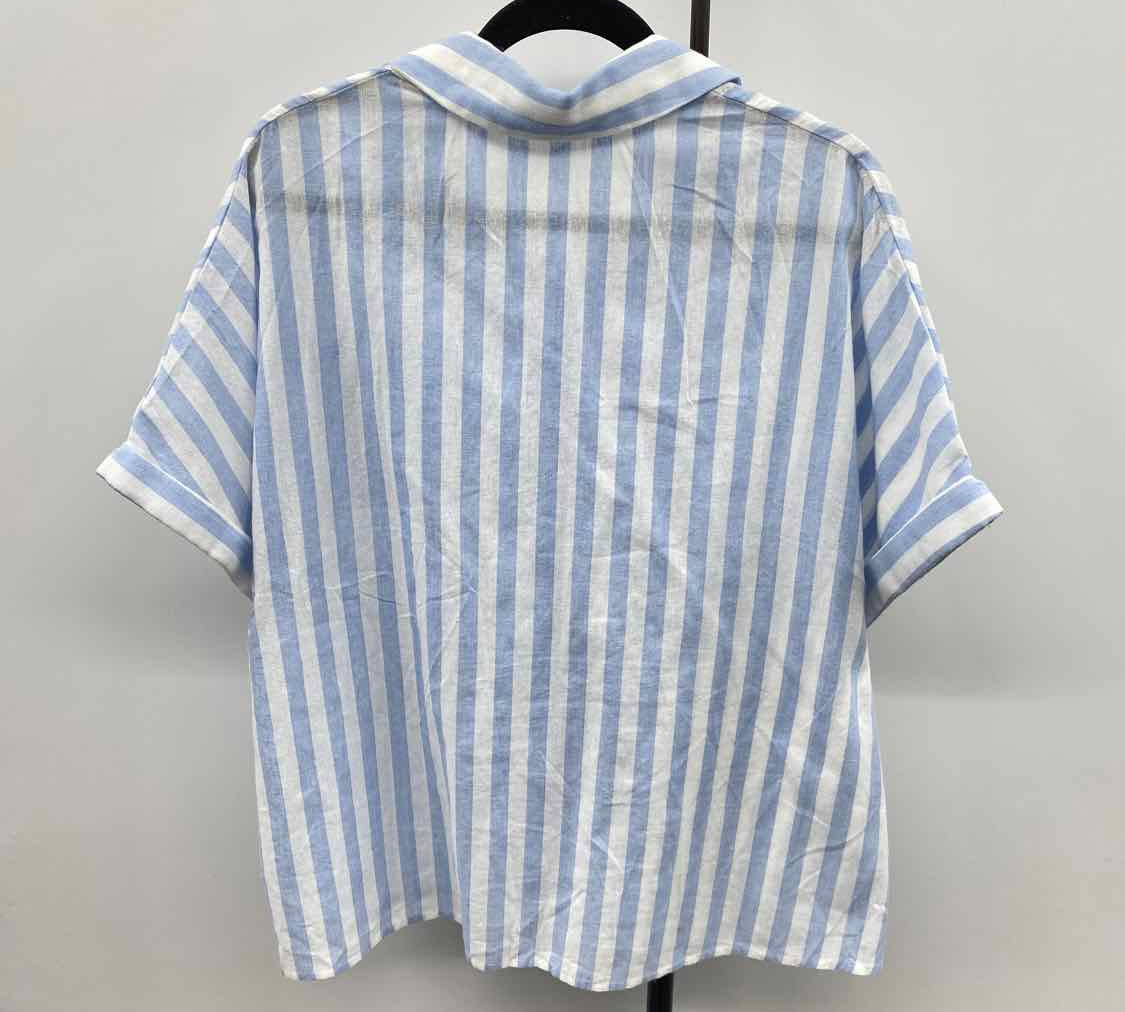 Unbranded Women's Size XL Blue Stripe Short Sleeve Shirt