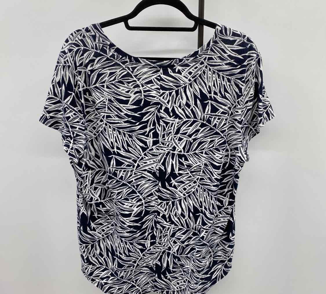 Loft Women's Size L Navy Leaf Short Sleeve Shirt