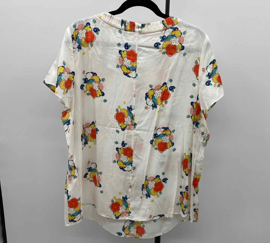 Boden Women's Size 1X White Floral Short Sleeve Shirt