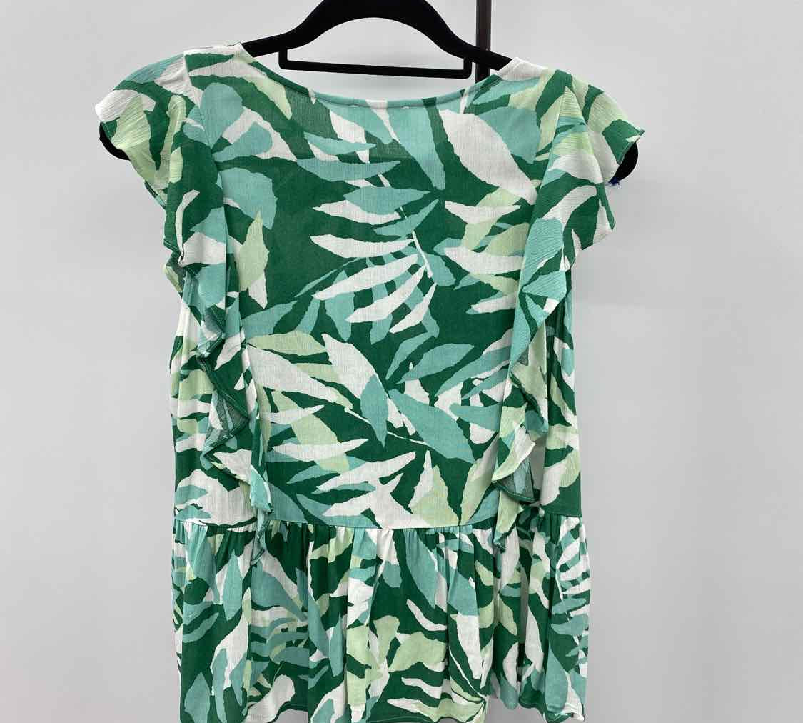 Emily Wonder Women's Size L Green Abstract Sleeveless Shirt