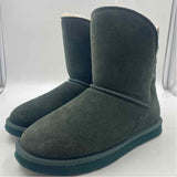 Bearpaw Women's Shoe Size 8 Green Solid Boots