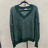 New In Women's Size M Green Ribbed Sweater