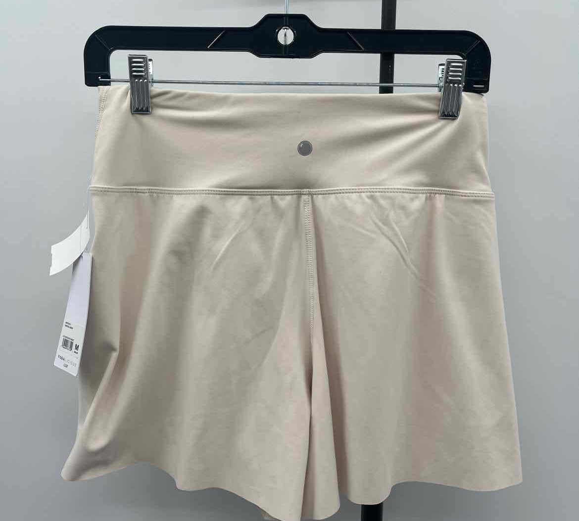 Yogalicious Women's Size 10 Beige Solid Shorts