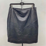 Pelle Studio Women's Size 14 Black Solid Skirt