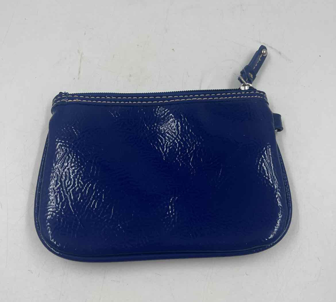 Nine West Women's Blue Solid Wristlet
