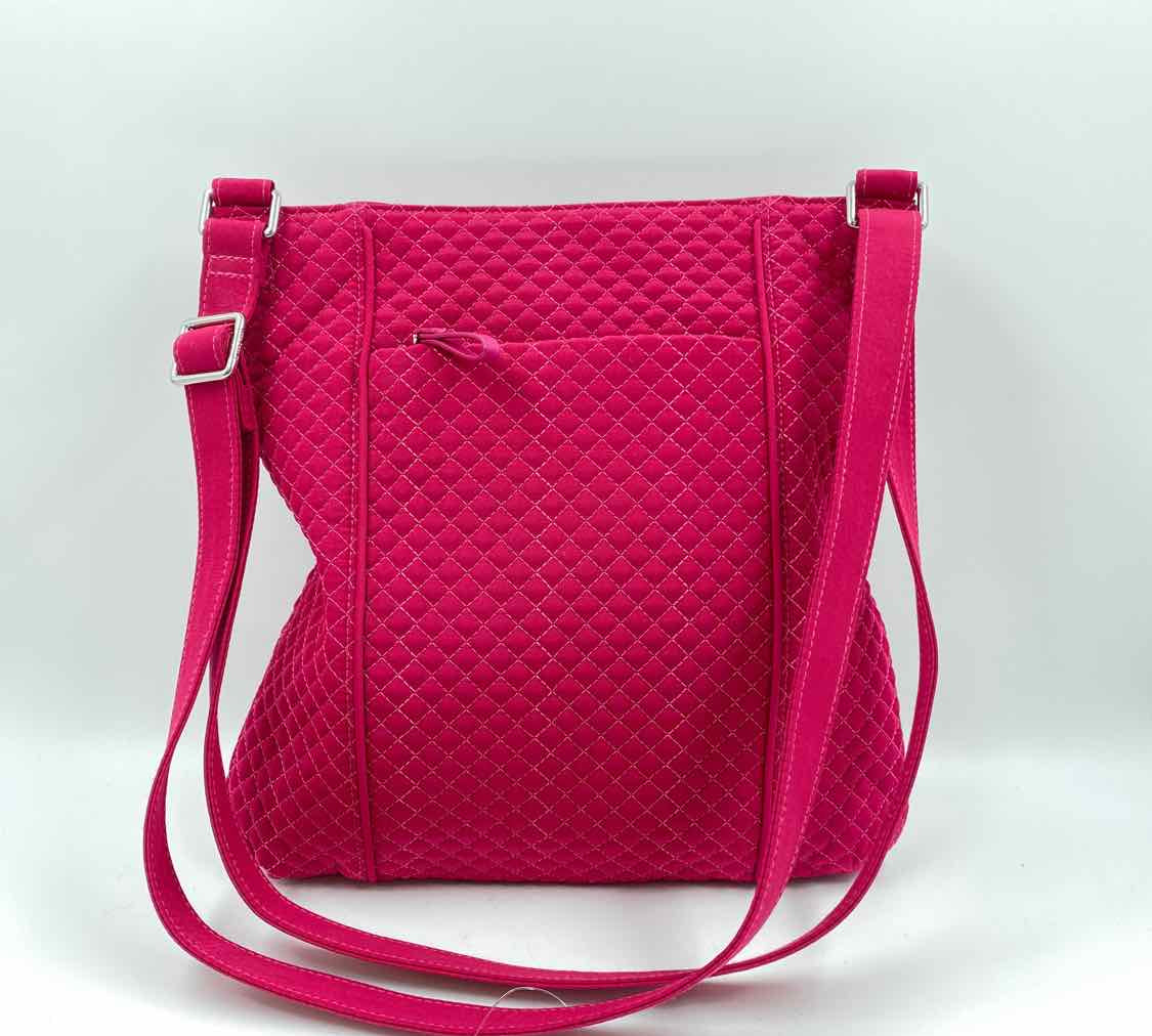 Vera Bradley Women's Magenta Quilted Purse