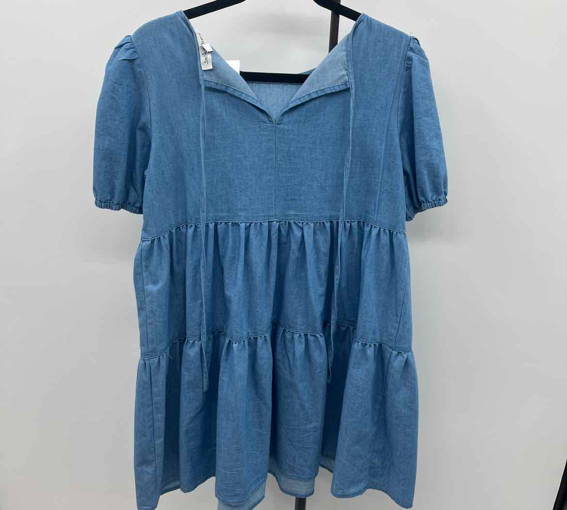 Jack & AVery Women's Size 6 Blue Solid Dress