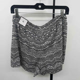 White House Black Market Women's Size 6 Black lines Shorts