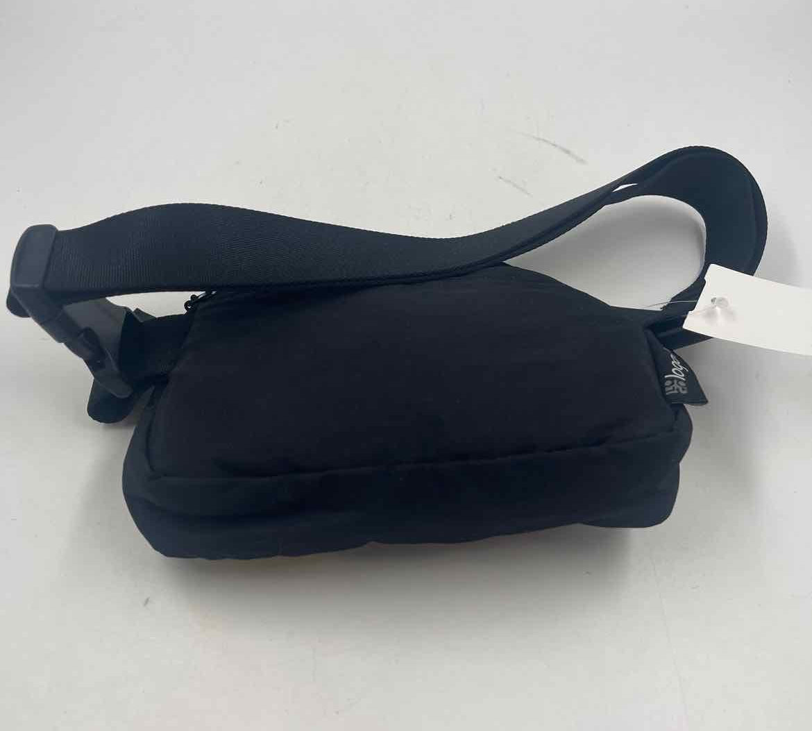 Unbranded Women's Black Michigan Purse