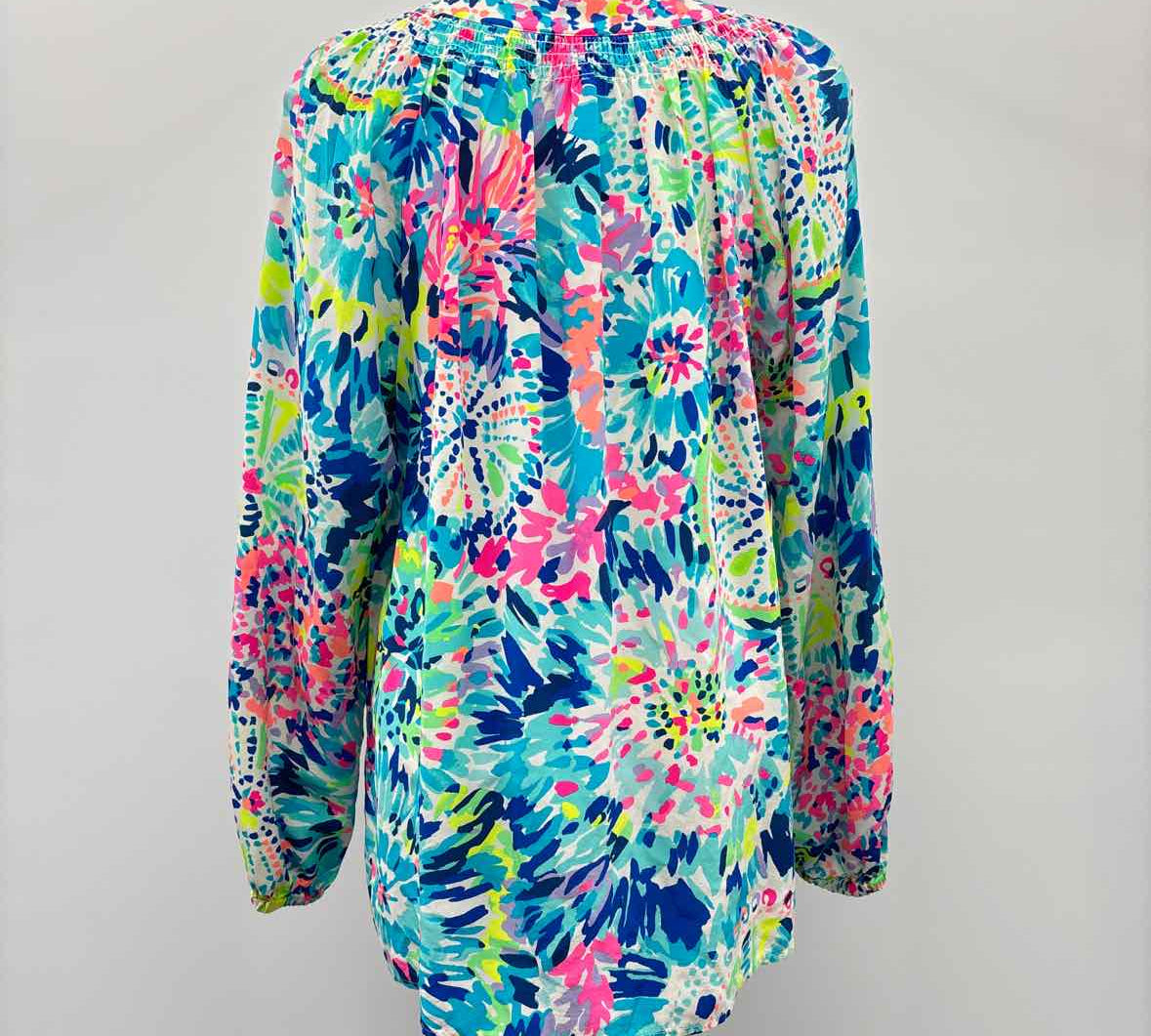 Lilly Pulitzer Women's Size L Blue Floral Long Sleeve Shirt