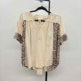 Umgee Women's Size M Ivory Animal Print Short Sleeve Shirt