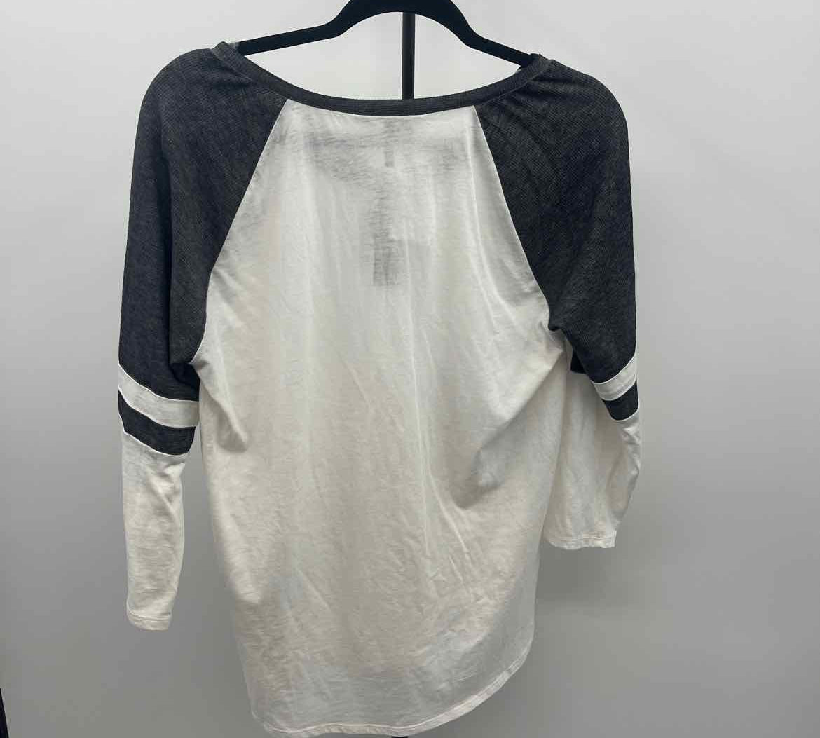 BKE Women's Size XL Charcoal Solid Long Sleeve Shirt