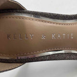 Kelly & Katie Women's Shoe Size 6 Silver thumbs up Heels