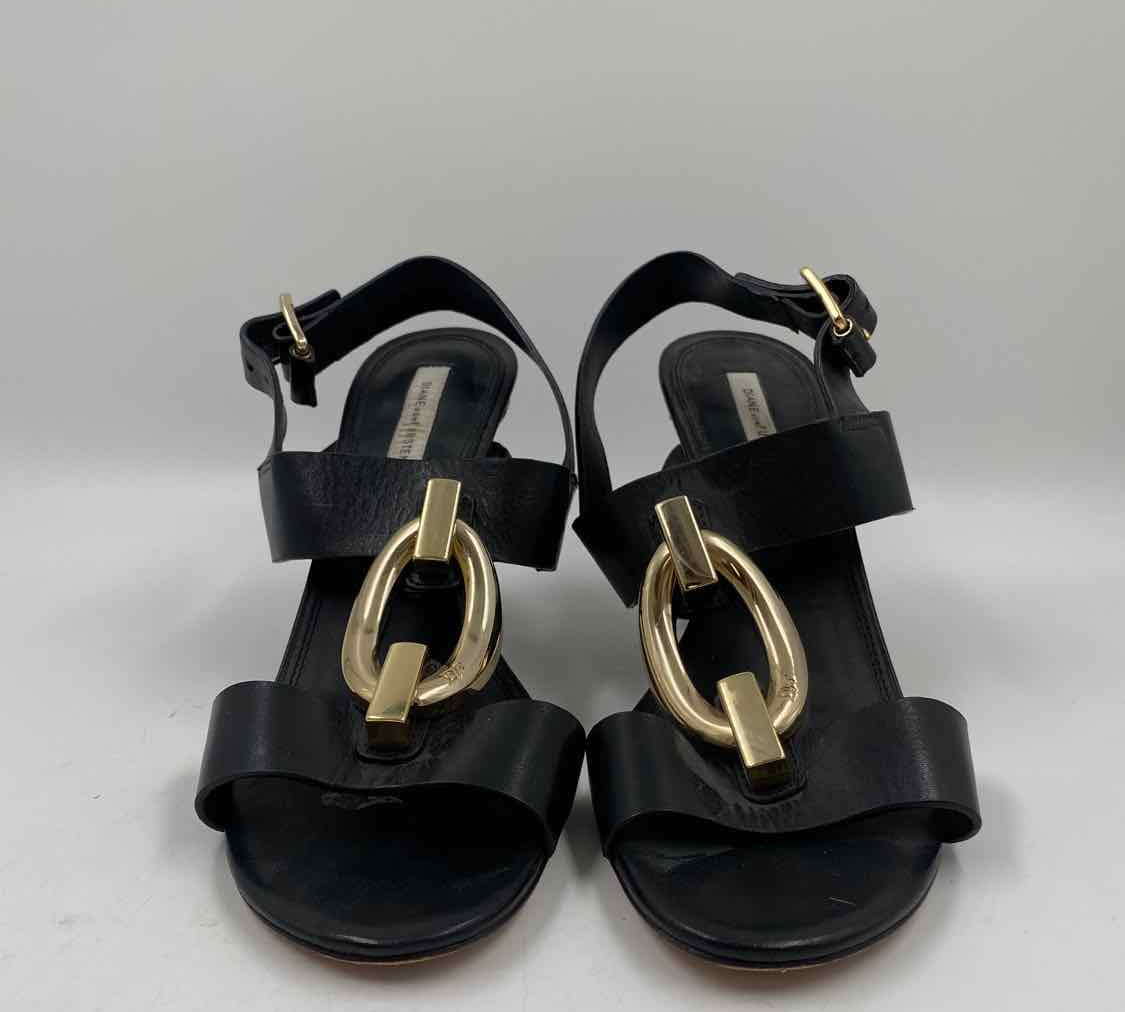 Diane Von Furstenberg Women's Shoe Size 7.5 Black Stripe Heels
