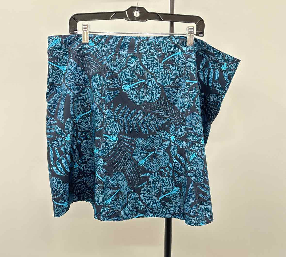 Rip Skirt Women's Size 20 Blue Floral Skirt