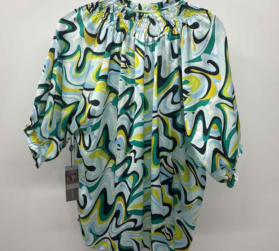 Lola & Sophie Women's Size XL Blue Misc. Short Sleeve Shirt