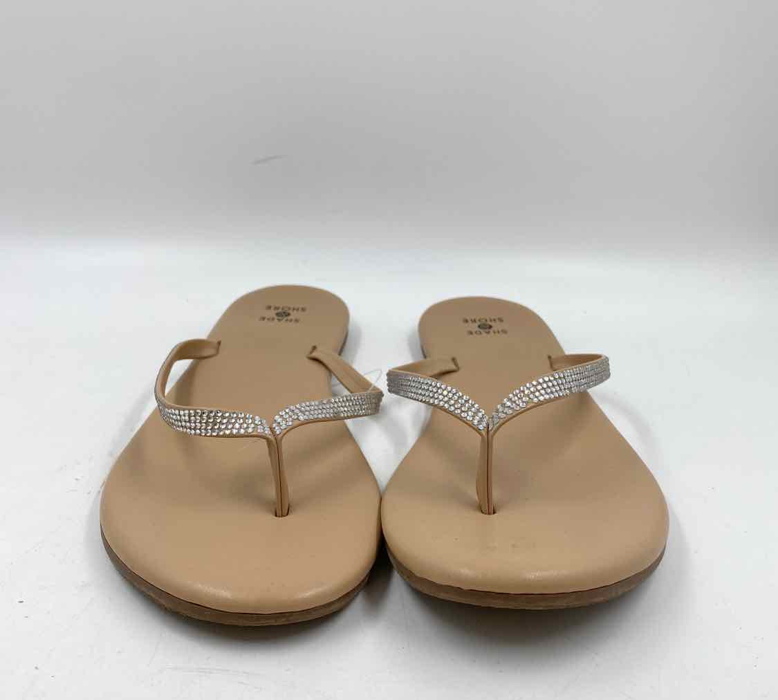 Shade & Shore Women's Shoe Size 8 Tan Rhinestones Flip Flops