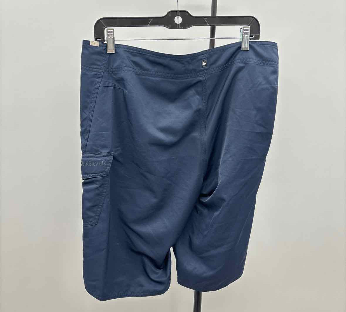 Quicksilver Men's Size L Navy Solid Swim Trunks