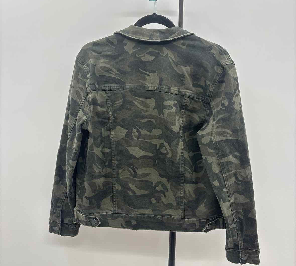 sts blue Women's Size XS Green Camoflage Jacket