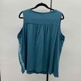 JJill Women's Size 2X Green Floral Sleeveless Shirt