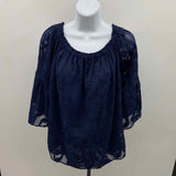 Lilly Pulitzer Women's Size S Navy Textured Long Sleeve Shirt