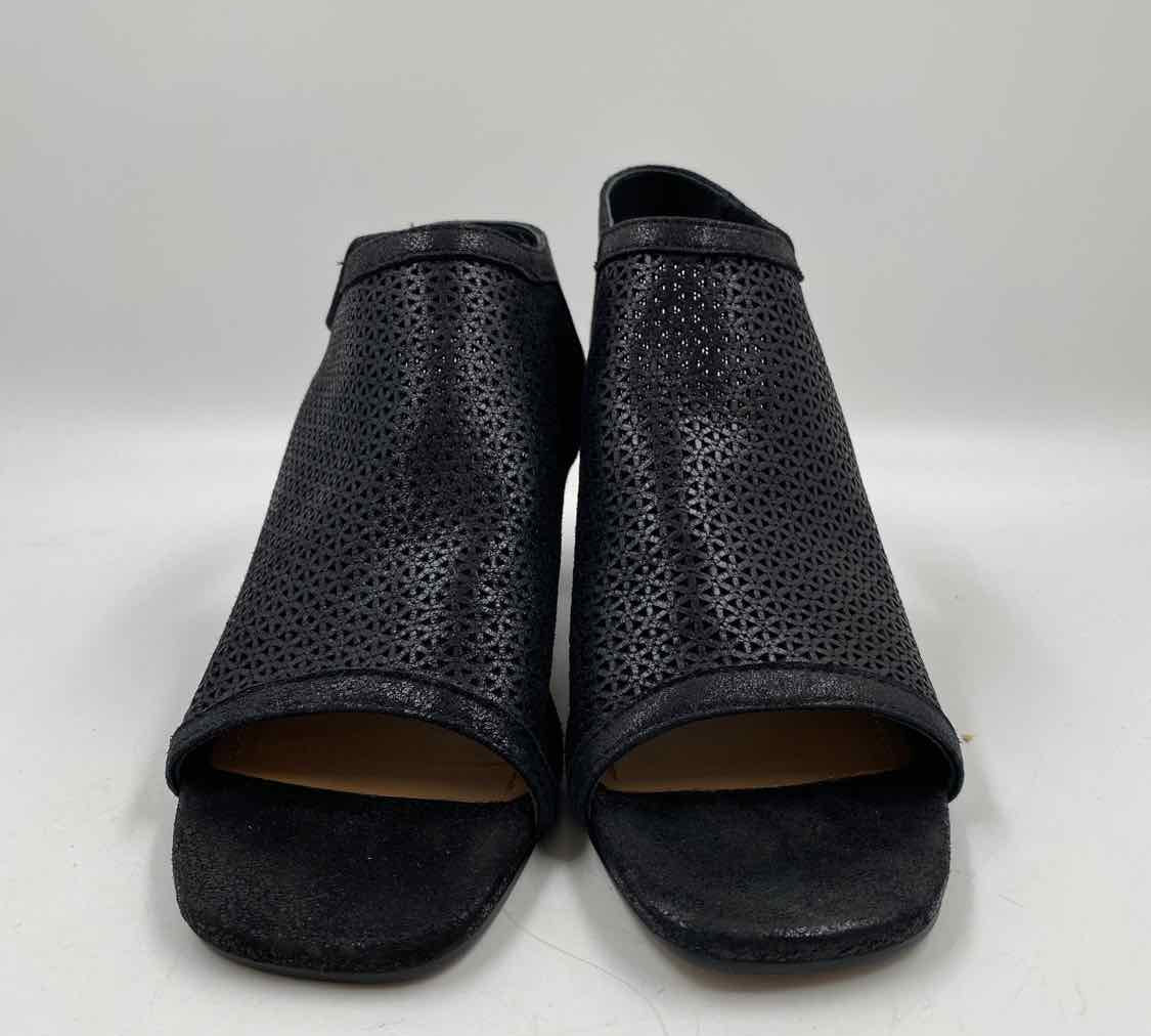 Johnston & Murphy Women's Shoe Size 7.5 Black Laser Cut Dress Shoes