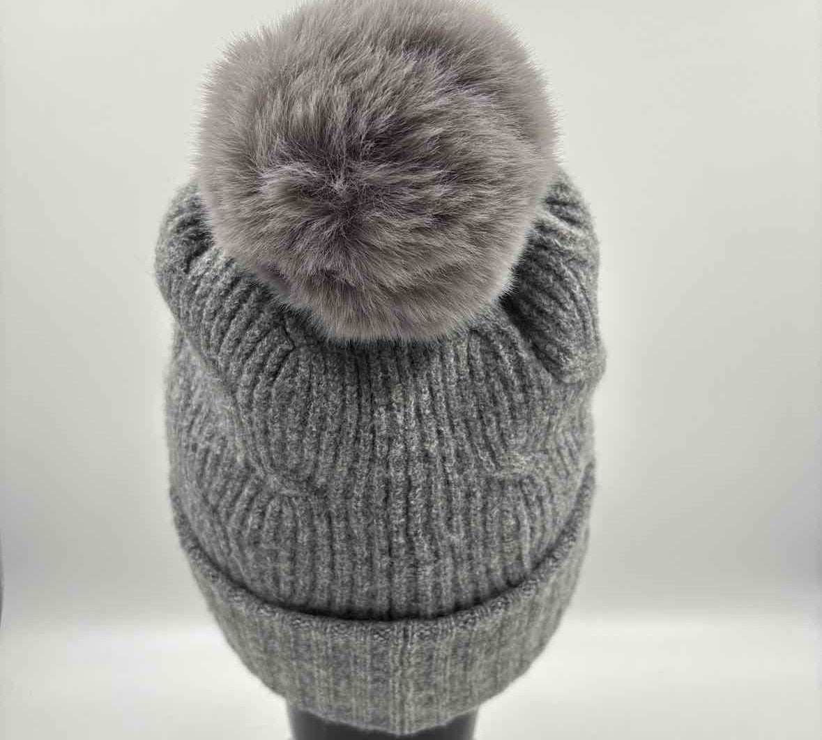 CC Collection Women's Gray New with Tags textured Hat