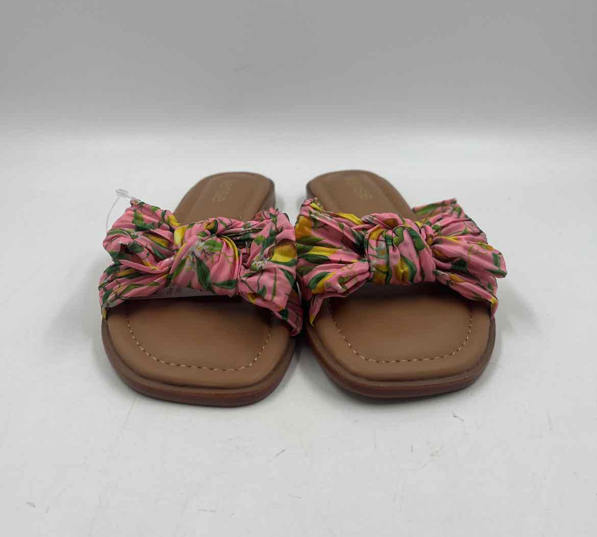 Kensie Women's Shoe Size 6.5 Pink Floral Sandals