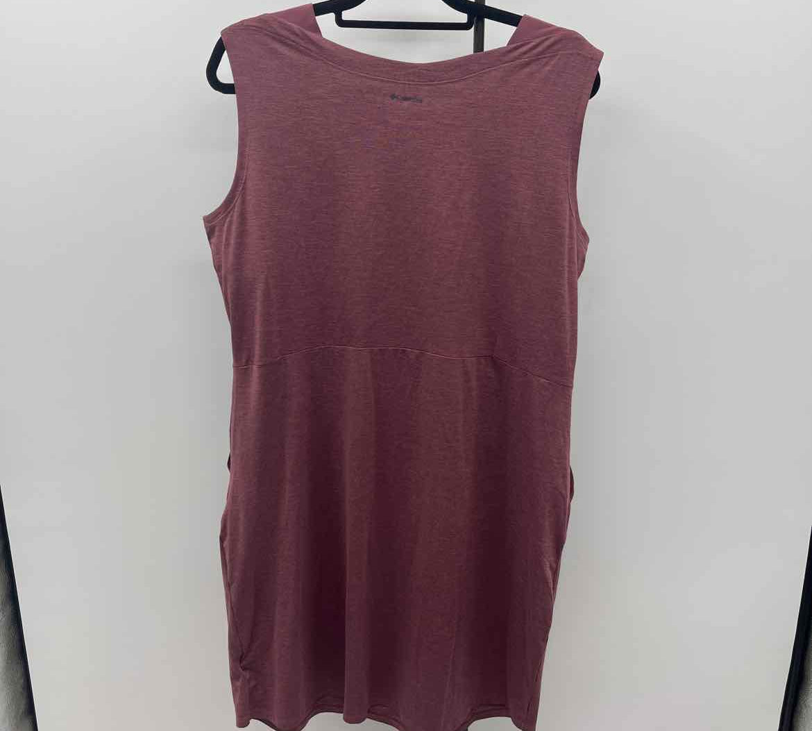 Columbia Women's Size 16 maroon Heathered Dress