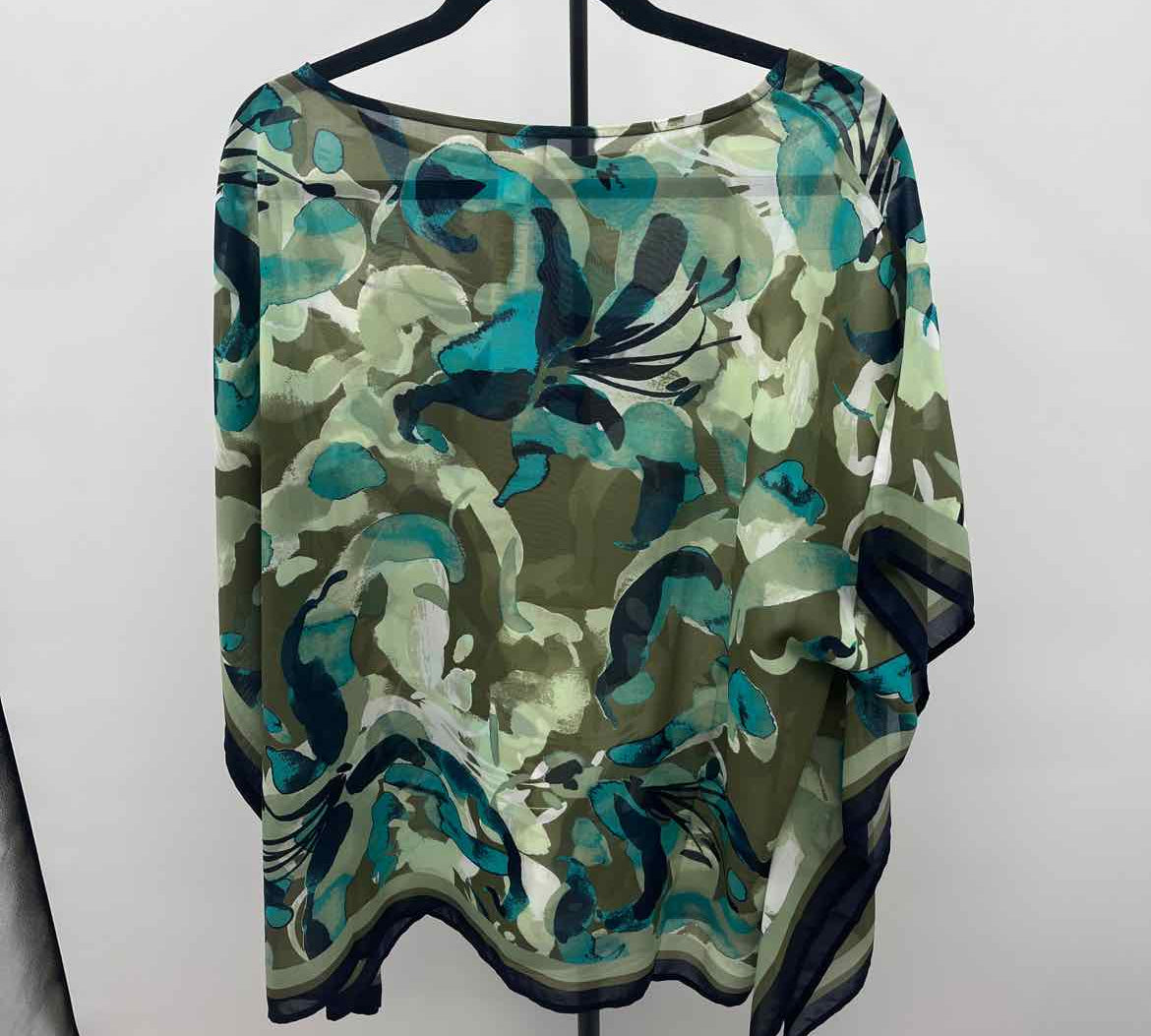 Chico's Women's Size S/M Olive Floral Short Sleeve Shirt