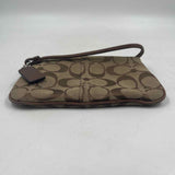 Coach Women's Tan Luxe Signature Wristlet