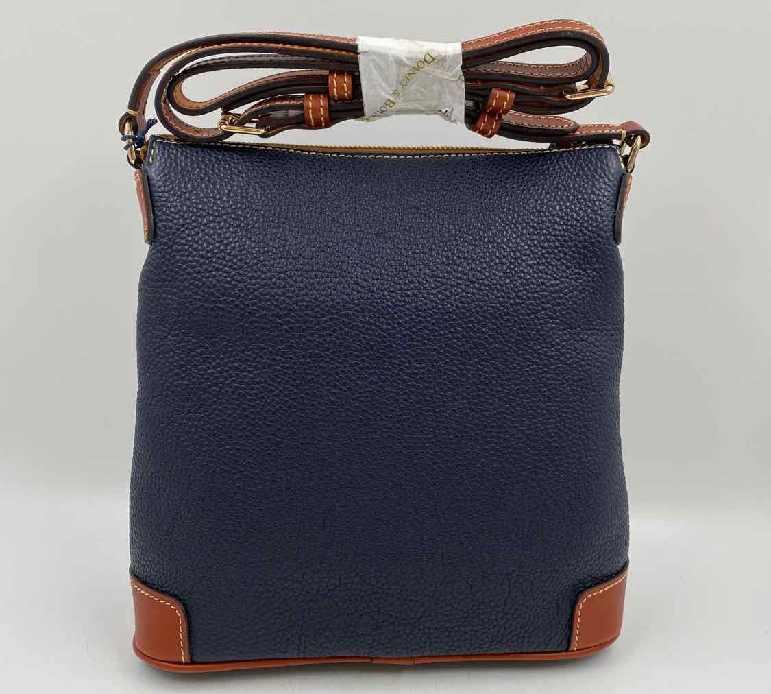 NWT DOONEY & BOURKE Navy Midnight Blue Leather PEBBLE GRAIN Crossbody Purse