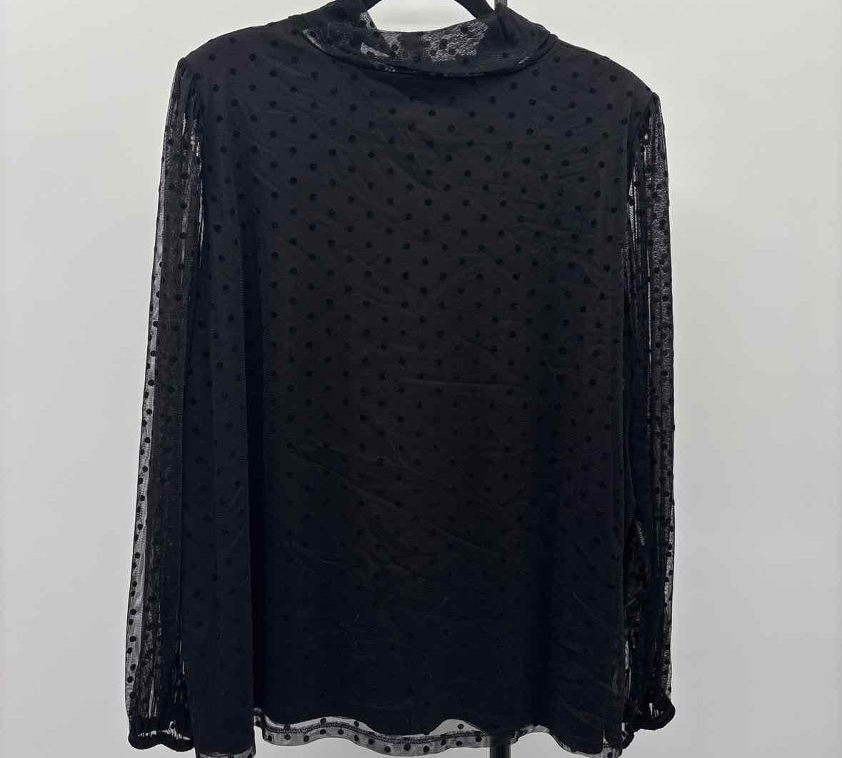Calvin Klein Women's Size 2X Black dotted Long Sleeve Shirt