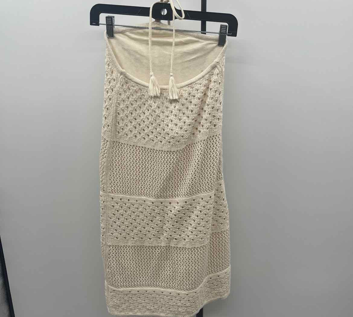 Old Navy Junior's Size 2 Beige Crochet Dress