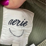 Aerie Junior's Size S Green Ribbed Sweatshirt