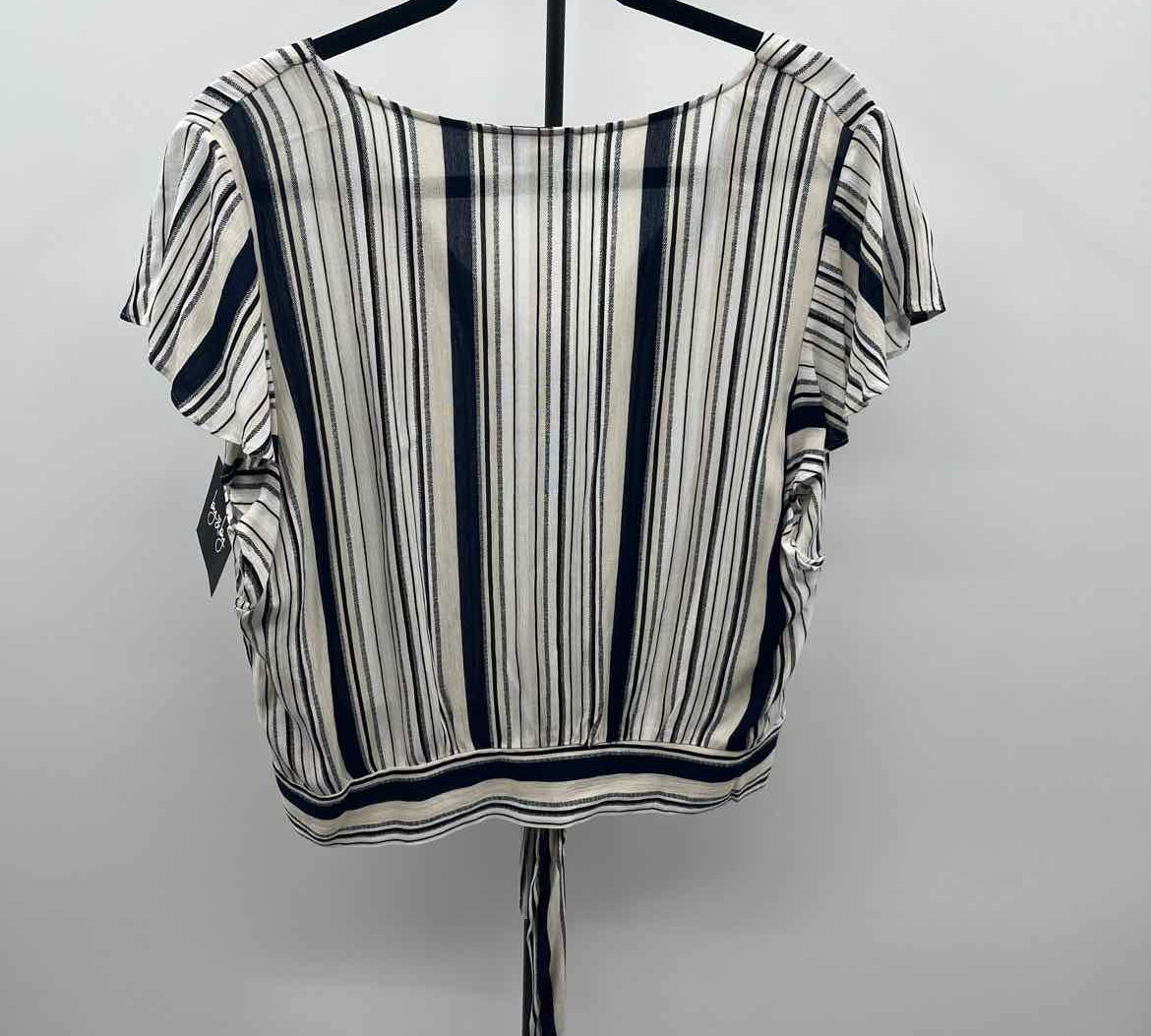 by & by Women's Size XL Navy Stripe Short Sleeve Shirt
