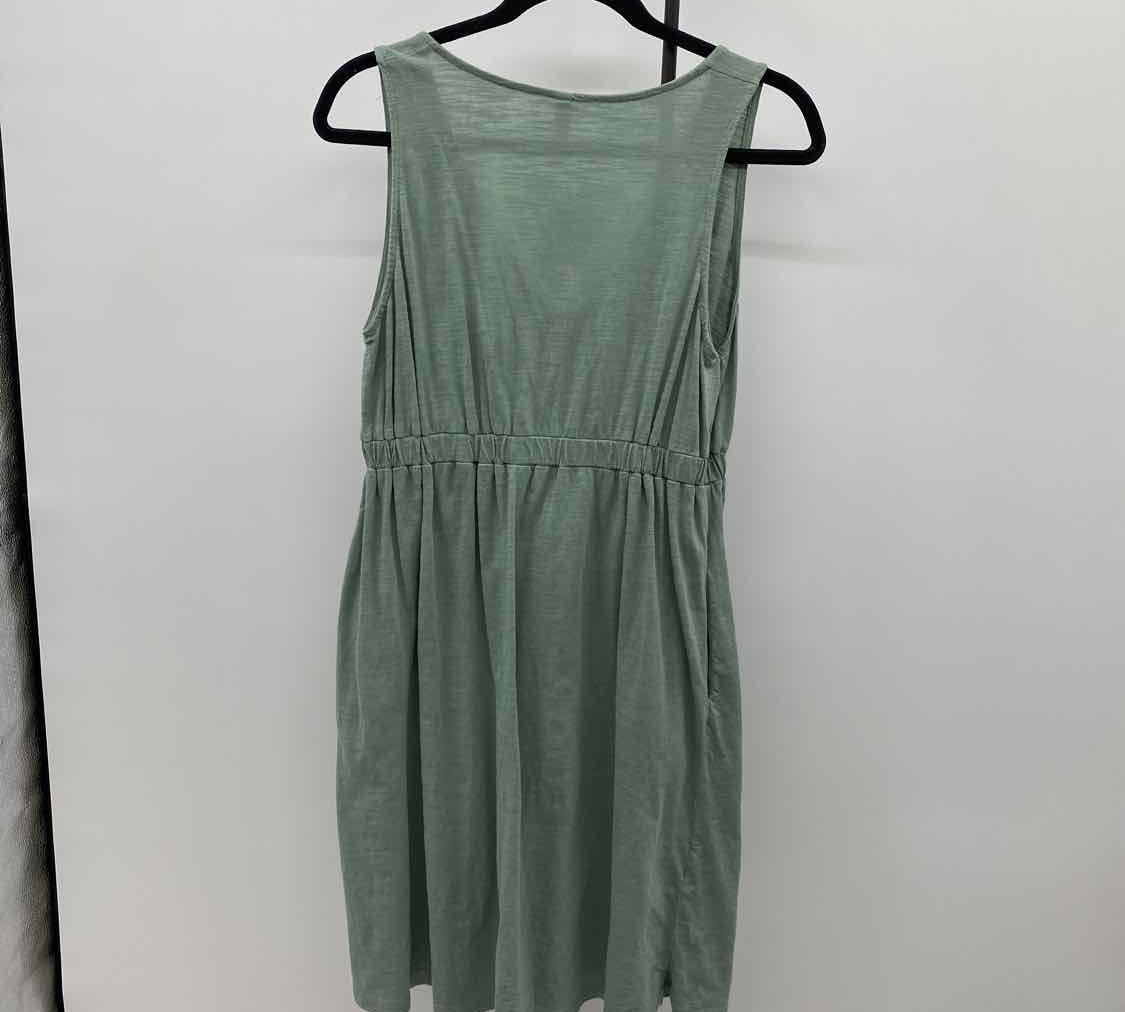 Wishlist Women's Size 10 Green Heathered Dress