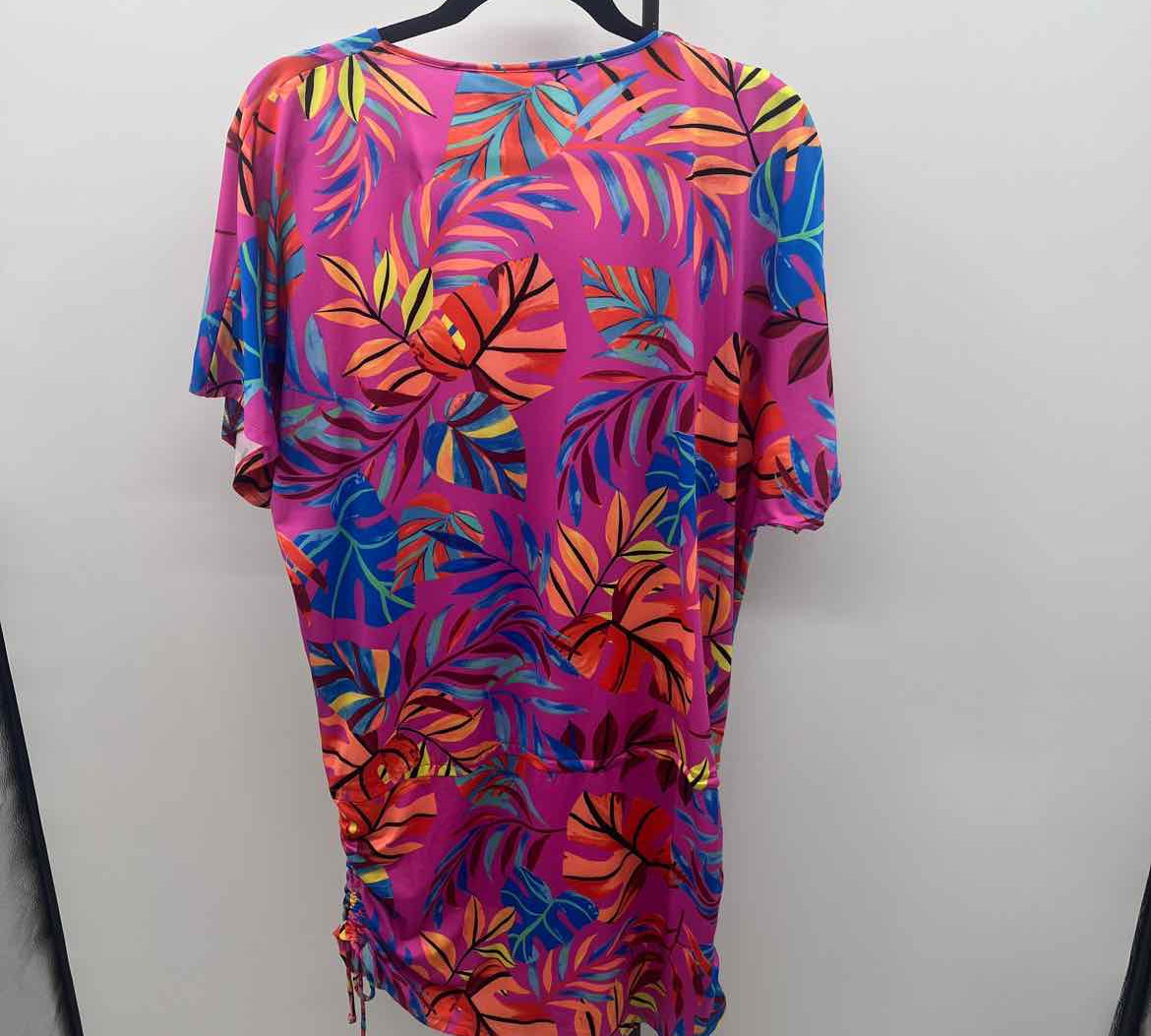 Bar III Women's Size XL Fuschia Leaf Coverup