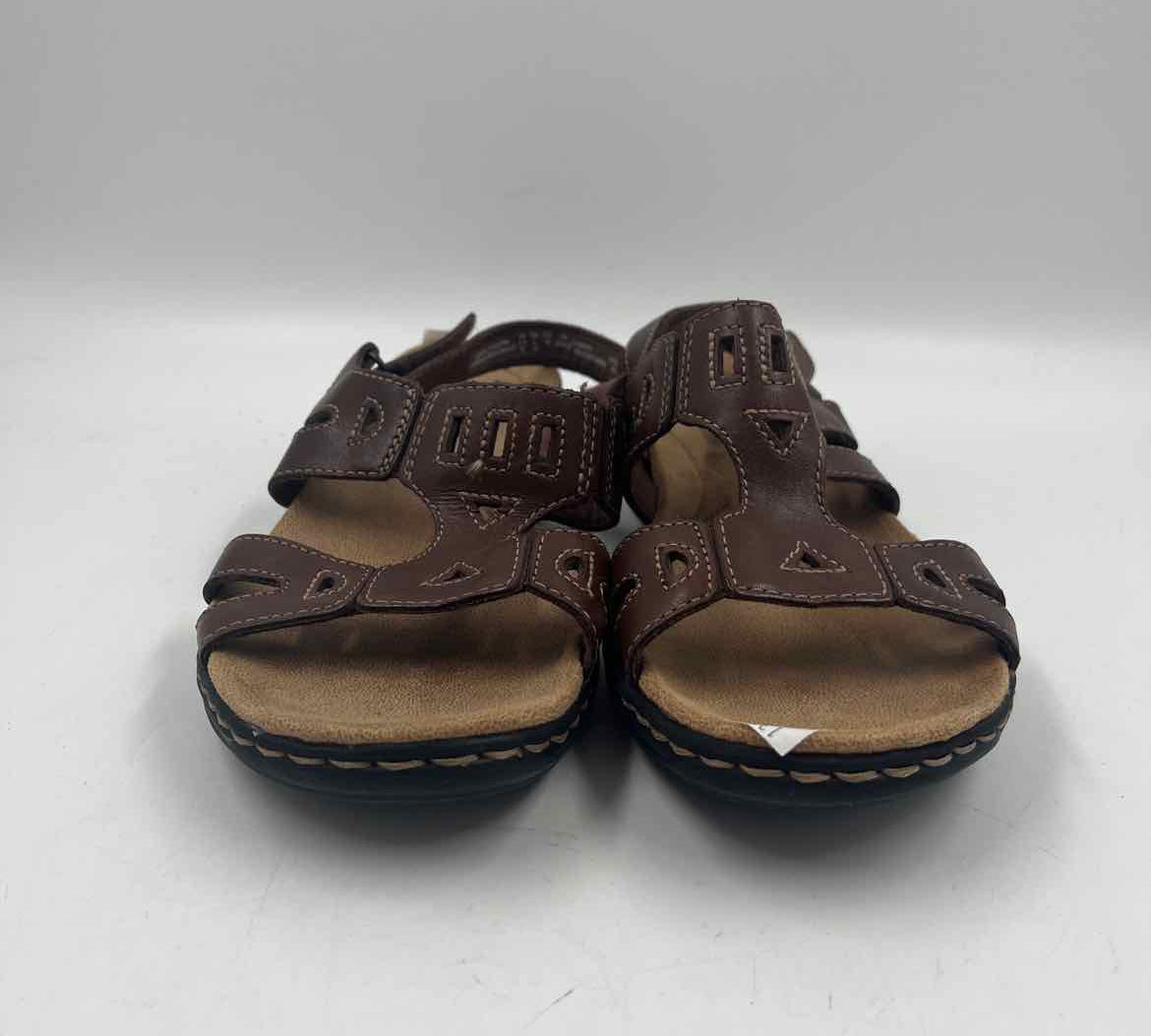 Clarks Women's Shoe Size 6 Tan Solid Sandals